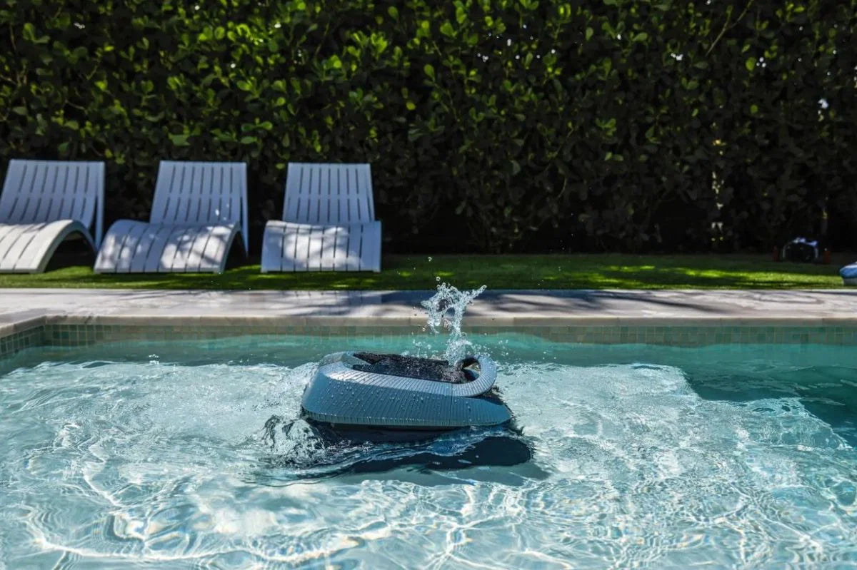 Robot Pulitore Dolphin EON 100 by Maytronics
